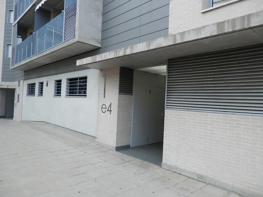 Acogedor Apartamento En Huesca Kültér fotó