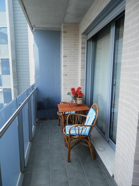 Acogedor Apartamento En Huesca Kültér fotó